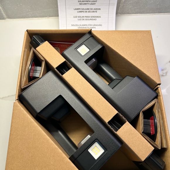 Infinity X1 Solar Path Light 2-Pack - Picture 5 of 6